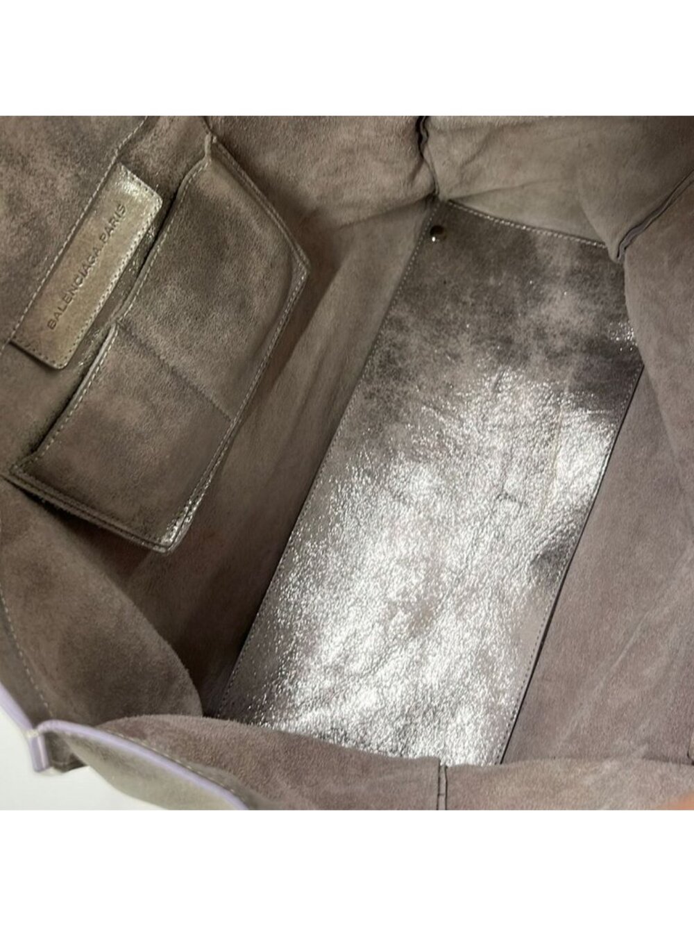 ★SOLD★ Balenciaga Tote the Paper Silver Leather - Picture 7 of 12